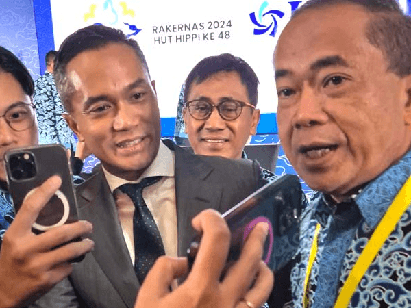 Coach Dr Fahmi Sebut Pengusaha Pribumi Jatim Siap Bangkit Bersama Asta Cita Prabowo