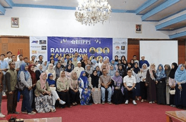 Owner Yussy Akmal Lampung Bagi…