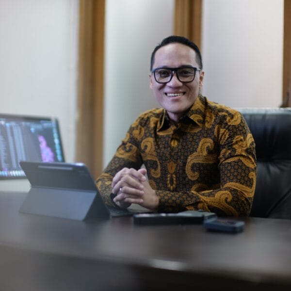 Erik Hidayat – Ketua Umum HIPPI Angkat…